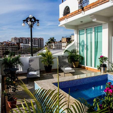 Hotel Andales On The Bay Suites Пуерто Валярта Екстериор снимка