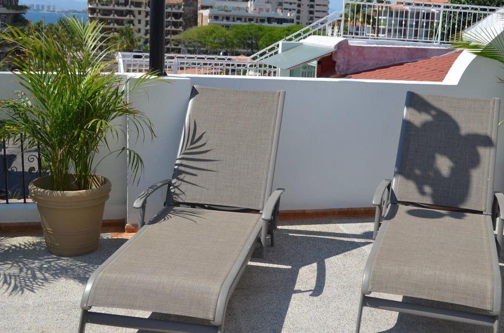 Hotel Andales On The Bay Suites Пуерто Валярта Екстериор снимка