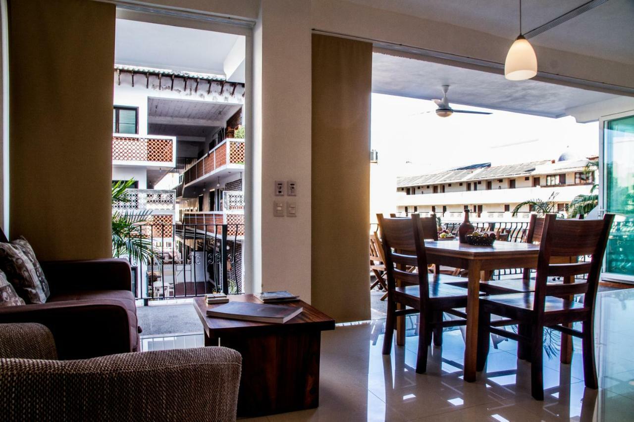 Hotel Andales On The Bay Suites Пуерто Валярта Екстериор снимка
