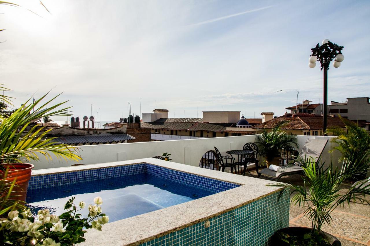 Hotel Andales On The Bay Suites Пуерто Валярта Екстериор снимка